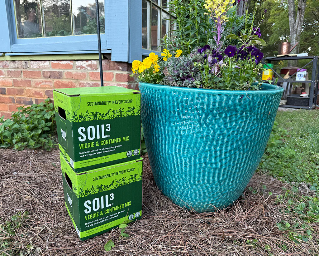 Soil³ Veggie Mix | Micro Cube | 1.5 Gallon - Image 4